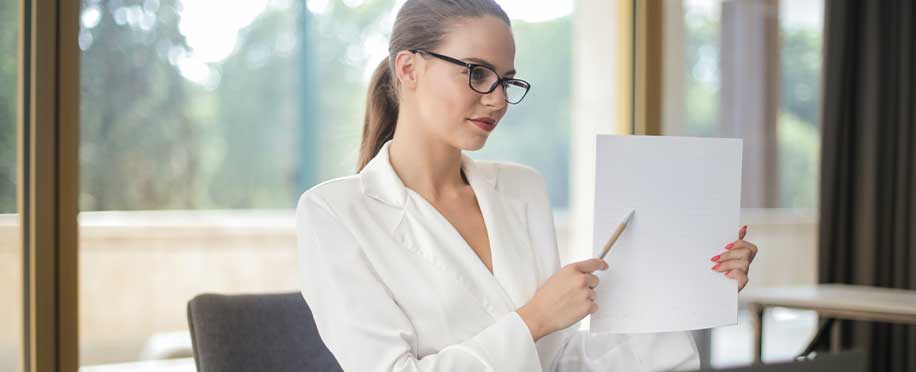 How to be a successful administrative assistant in 2023