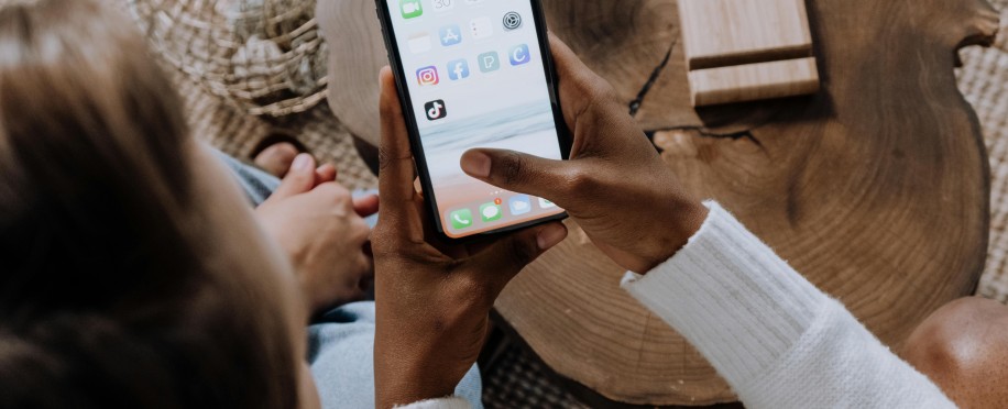 Trump issues an executive order to halt the TikTok ban for 90 days to locate a U.S. buyer