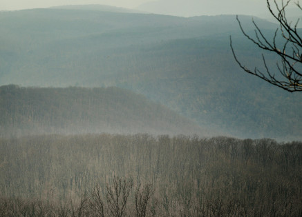 UK Monitors Icelandic Gas Cloud: High-Altitude Sulfur Dioxide Poses Limited Risk