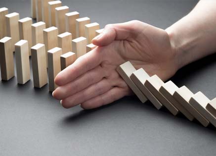 How to Handle a Crisis in an Organisation: 10 Crucial Steps