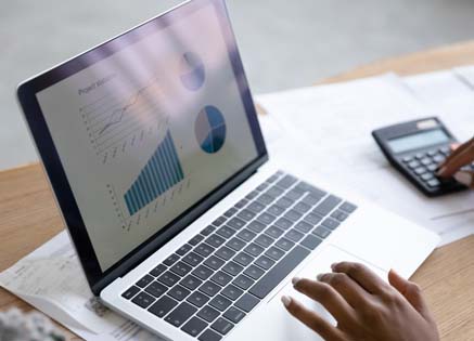 Project budgeting and cost estimate: project funding control