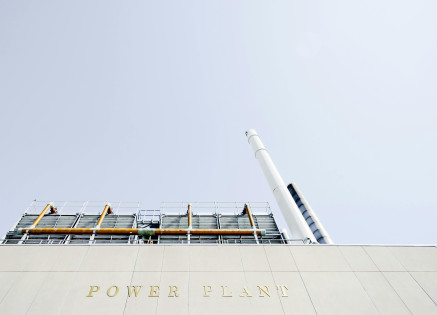 Renewable Energy Jobs: The Path to Success Starts with Training