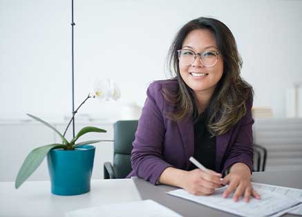 How to Become a Contract Management Expert: A Guide to Qualifications and Certifications in the Field